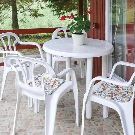 Beautiful In W/ 2 Bedrooms בית נופש *