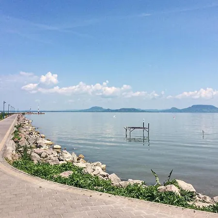 Beautiful In W/ 2 Bedrooms Balatonmáriafürdő